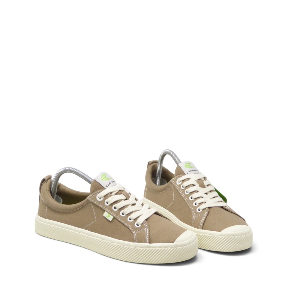 NEW Cariuma Mens OCA Low Sand Beige Canvas Sneakers Shoes Size 9.5
